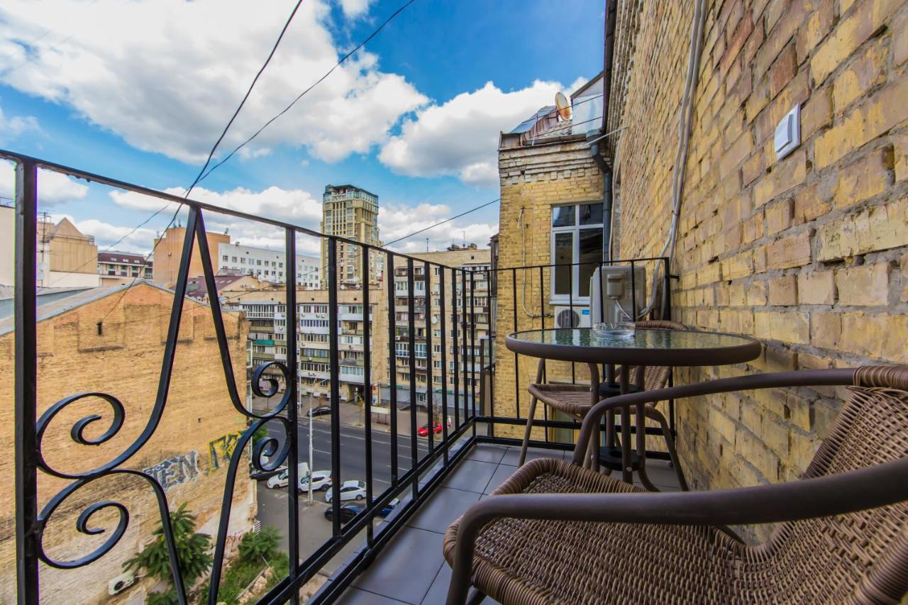 Kyiv City Loft Apart Hotel Exterior foto